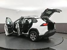 2022 Toyota RAV4 XLE AWD, HEATED SEATS, BACKUP CAMERA & MORE! - Photo 59