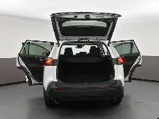 2022 Toyota RAV4 XLE AWD, HEATED SEATS, BACKUP CAMERA & MORE! - Photo 60