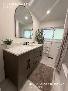 Beautiful Renovated 3 1 Bedroom Home in East Windsor! Plus Util - Photo 31