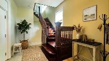 Spacious 2-Bedroom   Den Suite in Downtown Hamilton - Photo 8