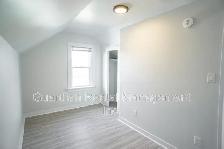 1 Bed, 1 Bath, Upper level unit - 314 Ambrose St - $1700/month - Photo 4