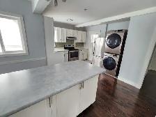 SPACIOUS & BRIGHT! 3 Bdrm Main Floor For OCT 1! - Photo 6
