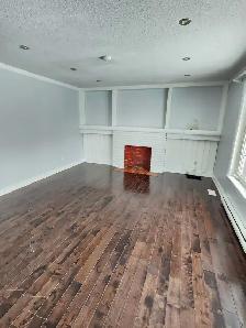 SPACIOUS & BRIGHT! 3 Bdrm Main Floor For OCT 1! - Photo 7