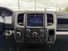 2022 Ram 1500 Classic Express 4x4 Crew Cab 5'7' Box - Photo 16