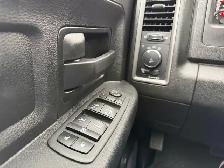 2022 Ram 1500 Classic Express 4x4 Crew Cab 5'7' Box - Photo 20