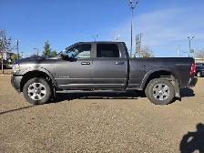 2022 Ram 3500 Laramie - Photo 3