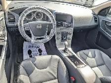 2013 Volvo XC60 AWD 5dr T6 | Sun-roof! | Heated seats! | No acci - Photo 8