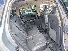 2013 Volvo XC60 AWD 5dr T6 | Sun-roof! | Heated seats! | No acci - Photo 12