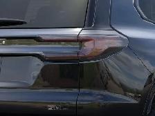 2027 GMC Acadia Denali Ultimate - Photo 13