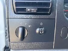 2006 Ford F-250 Super Duty XL Extended Cab Pickup With Power Lif - Photo 22