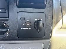 2006 Ford F-250 Super Duty XL Extended Cab Pickup With Power Lif - Photo 27