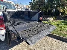 2006 Ford F-250 Super Duty XL Extended Cab Pickup With Power Lif - Photo 52