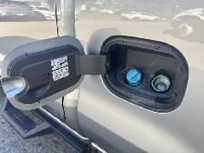 2024 Chevrolet Silverado 1500 Diesel 4x4 Pickup With Canopy - Photo 60