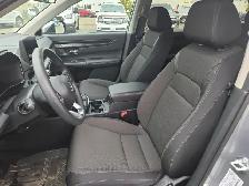 2025 Honda CR-V LX - Photo 7