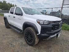 2025 Chevrolet Colorado 4WD Trail Boss - Photo 3