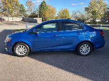 2017 Chevrolet Sonic LT 4dr Sdn Auto LT - Photo 4