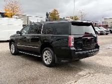 2018 GMC Yukon YUKON XL SLE 8 Passenger No Accidents ! - Photo 4