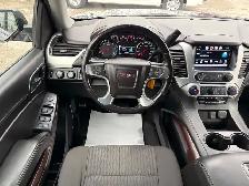 2018 GMC Yukon YUKON XL SLE 8 Passenger No Accidents ! - Photo 17
