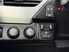 2018 GMC Yukon YUKON XL SLE 8 Passenger No Accidents ! - Photo 26