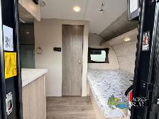 2026 Coachmen RV Catalina Summit Series 7 154RDX - Photo 8