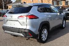 2025 Toyota Corolla Cross LE - Photo 6