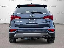 2018 Hyundai Santa Fe Sport 2.0T SE | 1 Owner | Leather | Hitch - Photo 4