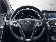 2018 Hyundai Santa Fe Sport 2.0T SE | 1 Owner | Leather | Hitch - Photo 18
