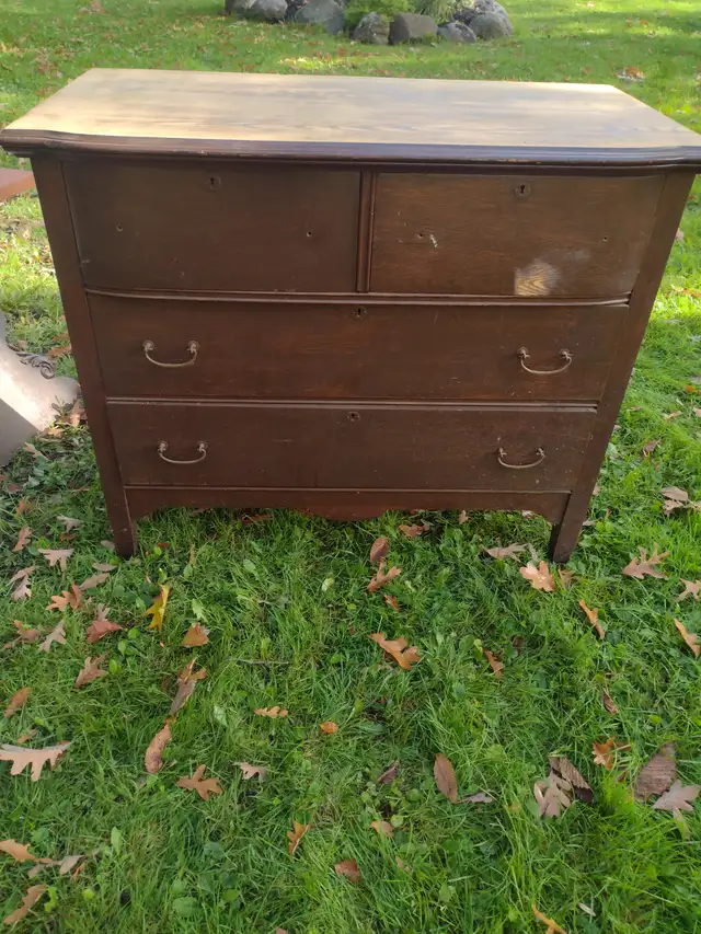 Antique 4 drawer dresser with beveled mirror