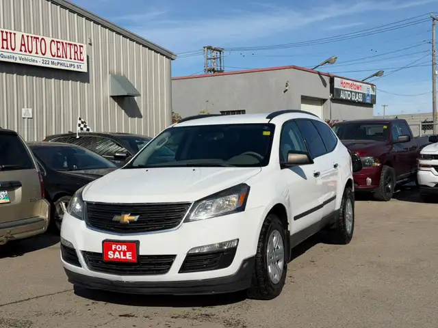 2017 Chevrolet Traverse AWD 4dr LS