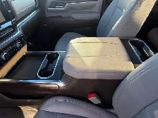 2024 GMC Sierra 2500HD SLT - Photo 13