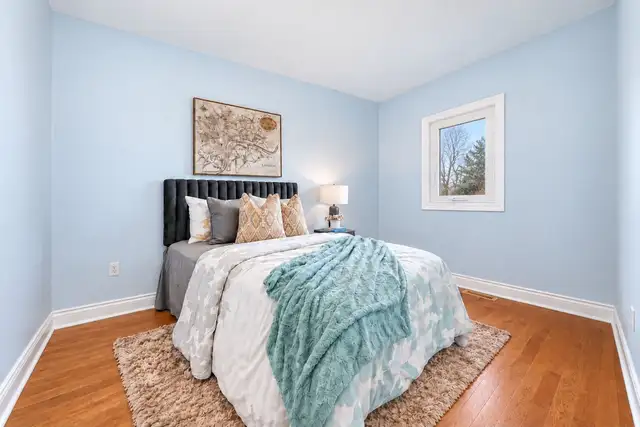 Furnished Room for Rent - Near Lansdowne Subway - $350/week