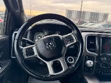 2017 Ram 1500 LIMITED 4WD Crew Cab - Photo 13