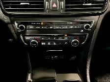 2017 Kia Optima Hybrid LX - Photo 17