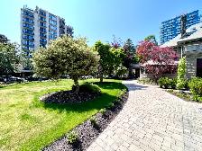 The Mansion - Photo 7