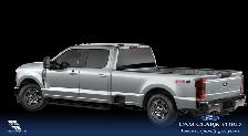 2027 Ford F-350 XLT - Photo 2
