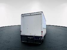 2022 Isuzu NRR BASE - Photo 3