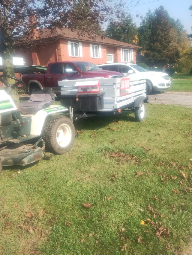 trailer,4x8,very lite,pull 800 lb,with lawntractor.