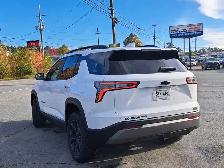 2027 Chevrolet Equinox LT - Photo 8