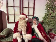 SANTA & MRS. CLAUS are coming to town - Photo 6