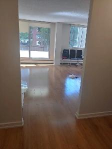 (LEASE TAKEOVER) 1-BR Apartment Wîhkwêntôwin/Oliver  Edmonton - Photo 3
