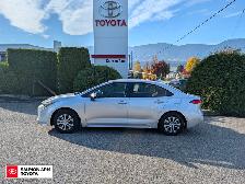 2026 Toyota Corolla Hybrid LE LE AWD, NO ACCIDENTS, NEAR NEW... - Photo 3