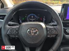 2026 Toyota Corolla Hybrid LE LE AWD, NO ACCIDENTS, NEAR NEW... - Photo 14