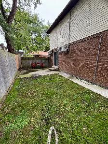 Beautiful Two-story Single House for Rent - Photo 9