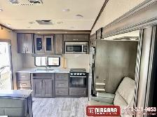 2022 GRAND DESIGN REFLECTION 150 SERIES 226RK Fifth Wheel - Photo 5