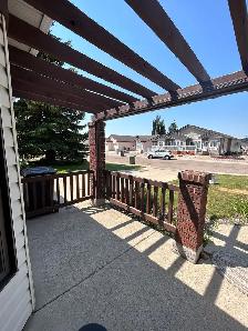 2 Bed 1 Bath Unit in Ponoka, AB - Photo 2