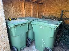 industrial garbage cans - Photo 2