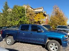 2018 Chevrolet Silverado 1500 Z71 ONE OWNER no accidents - Photo 4