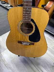 Yamaha F-310P Acoustic Guitar - Photo 2
