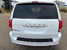 2017 Dodge Grand Caravan 3.6L For Sale. - Photo 4
