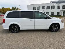 2017 Dodge Grand Caravan 3.6L For Sale. - Photo 6